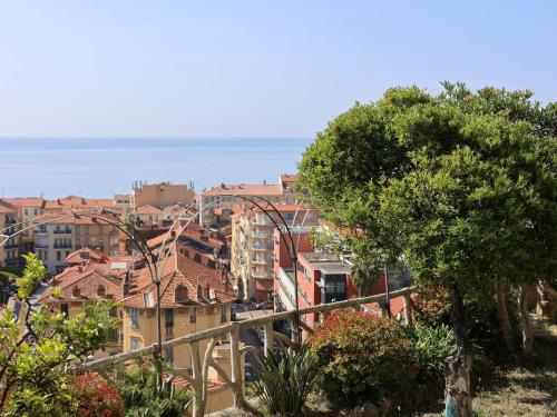 Appartement Menton, 3 pièces, 6 personnes - FR-1-196-304