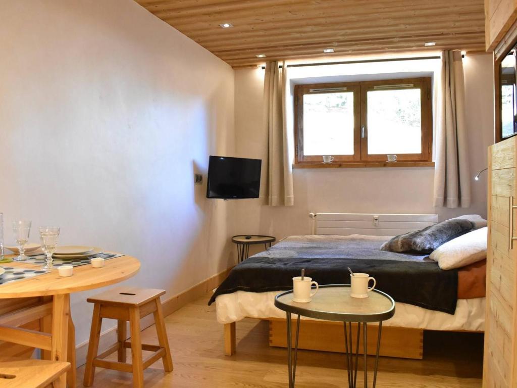 Appartement Méribel, 1 pièce, 2 personnes - FR-1-180-393 ROUTE DES CHALETS  326,212, 73550 Les Allues