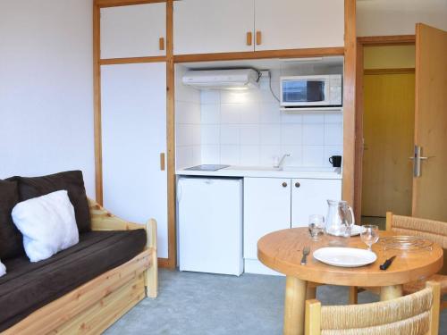 Appartement Méribel, 1 pièce, 2 personnes - FR-1-180-542