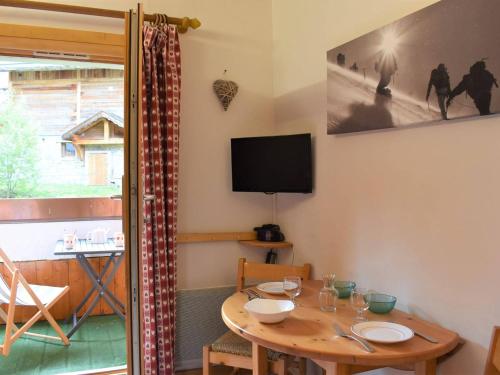 Appartement Méribel, 1 pièce, 3 personnes - FR-1-180-32