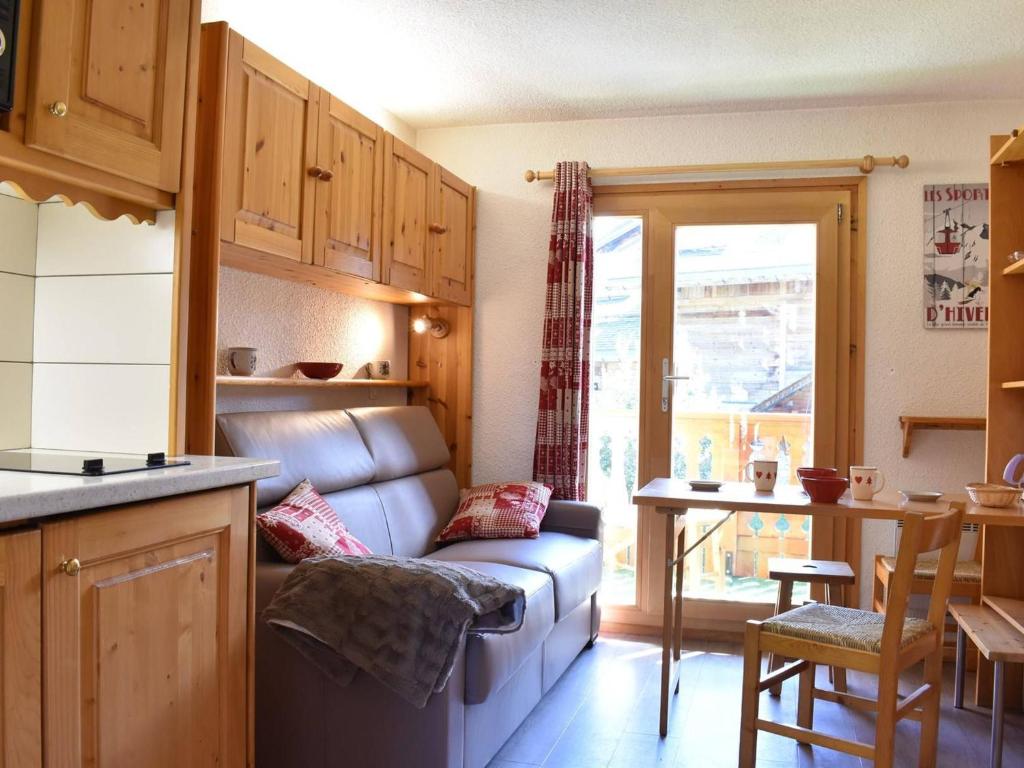 Appartement Méribel, 1 pièce, 3 personnes - FR-1-180-34 Altitude 1600 -  -, 73550 Méribel