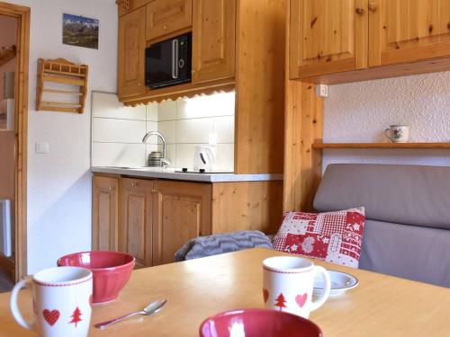 Appartement Méribel, 1 pièce, 3 personnes - FR-1-180-34