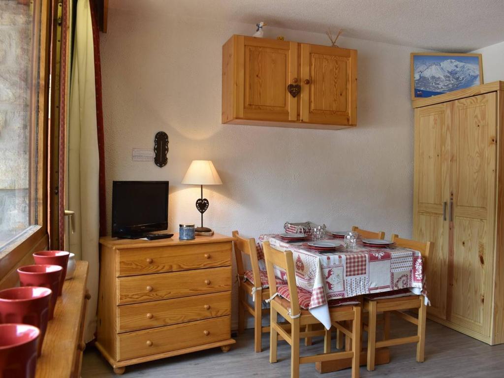 Appartement Méribel, 1 pièce, 4 personnes - FR-1-180-14 APPARTEMENT N°8 Bis AROLAZ 1 88 ROUTE DU GRAND COEUR, 73550 Les Allues