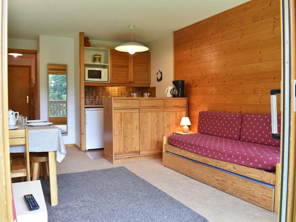 Appartement Appartement Méribel, 1 pièce, 4 personnes - FR-1-180-18 Centre -  - 73550 Méribel