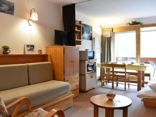 Appartement Méribel, 1 pièce, 4 personnes - FR-1-180-22