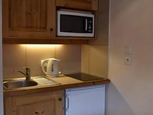 Appartement Méribel, 1 pièce, 4 personnes - FR-1-180-372