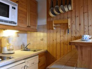 Appartement Méribel, 1 pièce, 4 personnes - FR-1-180-51
