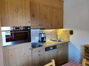 Appartement Méribel, 1 pièce, 4 personnes - FR-1-355-94