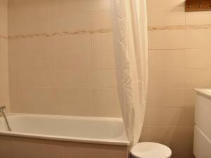 Appartement Méribel, 1 pièce, 5 personnes - FR-1-180-366
