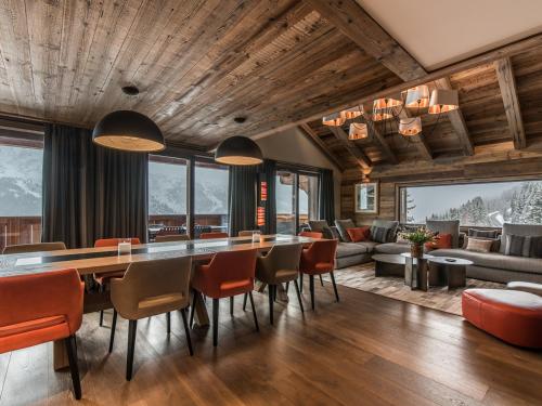 Appartement Méribel, 10 pièces, 12 personnes - FR-1-613-31