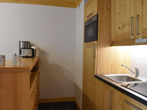 Appartement Méribel, 2 pièces, 4 personnes - FR-1-180-104