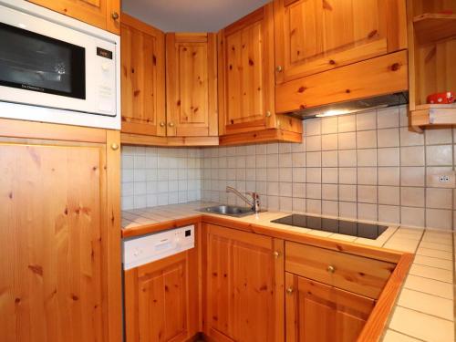 Appartement Méribel, 2 pièces, 4 personnes - FR-1-182-37