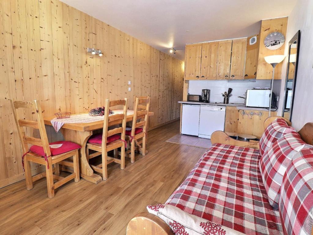 Appartement Méribel, 2 pièces, 4 personnes - FR-1-182-51 311-313 Chemin Des Narcisses -  -, 73550 Méribel