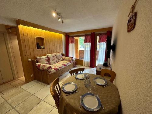 Appartement Méribel, 2 pièces, 4 personnes - FR-1-688-40