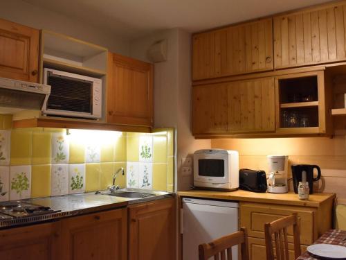 Appartement Méribel, 2 pièces, 5 personnes - FR-1-180-386
