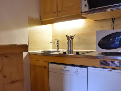 Appartement Méribel, 2 pièces, 5 personnes - FR-1-180-61
