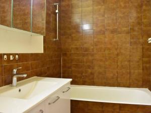 Appartement Méribel, 2 pièces, 5 personnes - FR-1-180-61
