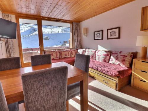 Appartement Méribel, 2 pièces, 5 personnes - FR-1-182-13