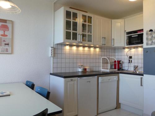 Appartement Méribel, 2 pièces, 5 personnes - FR-1-182-183