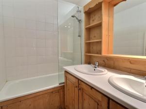 Appartement Méribel, 2 pièces, 5 personnes - FR-1-182-20