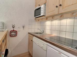 Appartement Appartement Méribel, 2 pièces, 5 personnes - FR-1-182-242 33 Chemin des Primevères 73550 Les Allues Rhône-Alpes