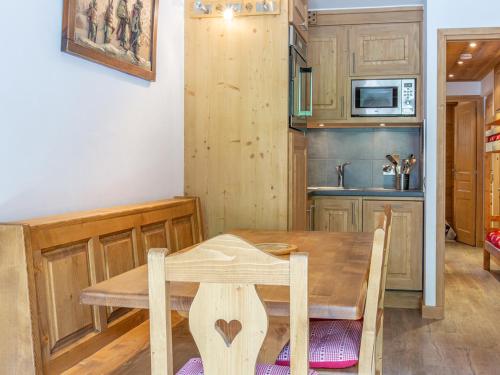 Appartement Méribel, 2 pièces, 6 personnes - FR-1-355-166