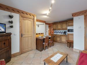 Appartement Méribel, 3 pièces, 4 personnes - FR-1-566-51