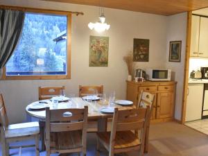 Appartement Méribel, 3 pièces, 5 personnes - FR-1-180-122