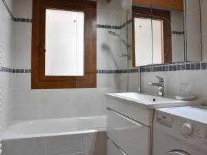 Appartement Méribel, 3 pièces, 5 personnes - FR-1-180-136