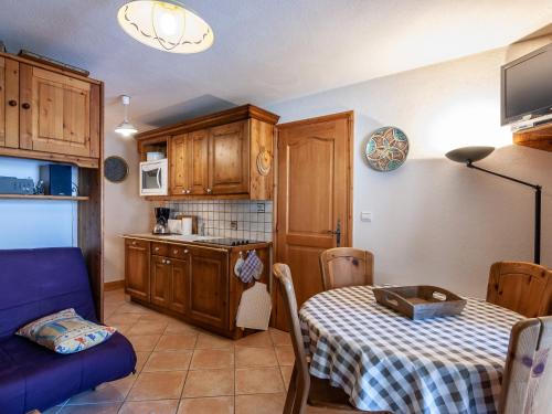 Appartement Méribel, 3 pièces, 5 personnes - FR-1-354-29