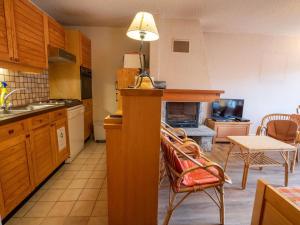 Appartement Méribel, 3 pièces, 5 personnes - FR-1-688-2