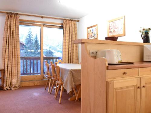 Appartement Méribel, 3 pièces, 6 personnes - FR-1-180-140