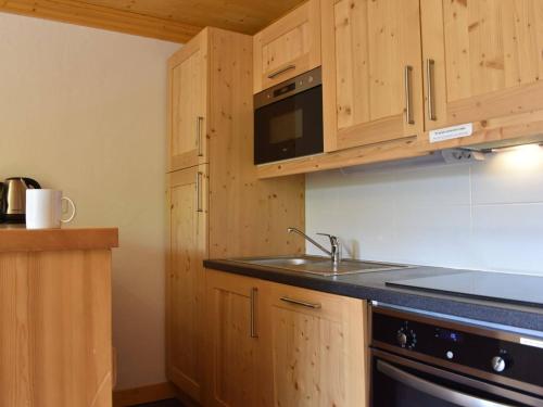 Appartement Méribel, 3 pièces, 6 personnes - FR-1-180-142