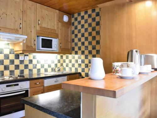 Appartement Méribel, 3 pièces, 6 personnes - FR-1-180-155