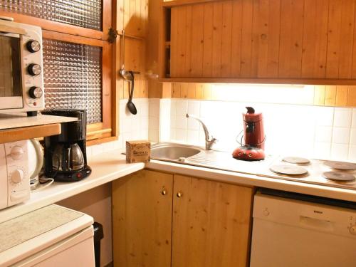 Appartement Méribel, 3 pièces, 6 personnes - FR-1-180-160