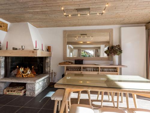 Appartement Méribel, 3 pièces, 6 personnes - FR-1-354-16