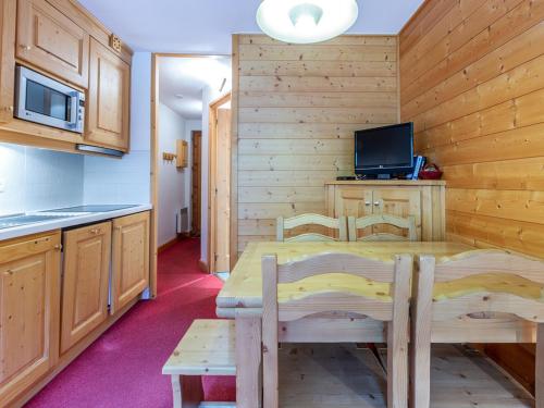Appartement Méribel, 3 pièces, 6 personnes - FR-1-355-47