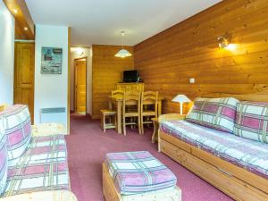 Appartement Méribel, 3 pièces, 6 personnes - FR-1-355-47