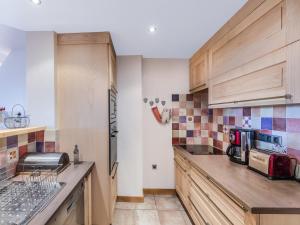 Appartement Méribel, 3 pièces, 6 personnes - FR-1-565-31