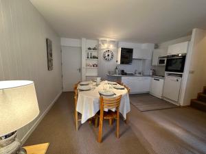 Appartement Méribel, 3 pièces, 6 personnes - FR-1-688-38
