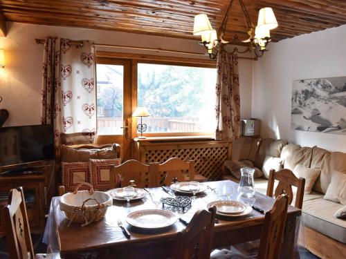 Appartement Méribel, 4 pièces, 6 personnes - FR-1-180-165