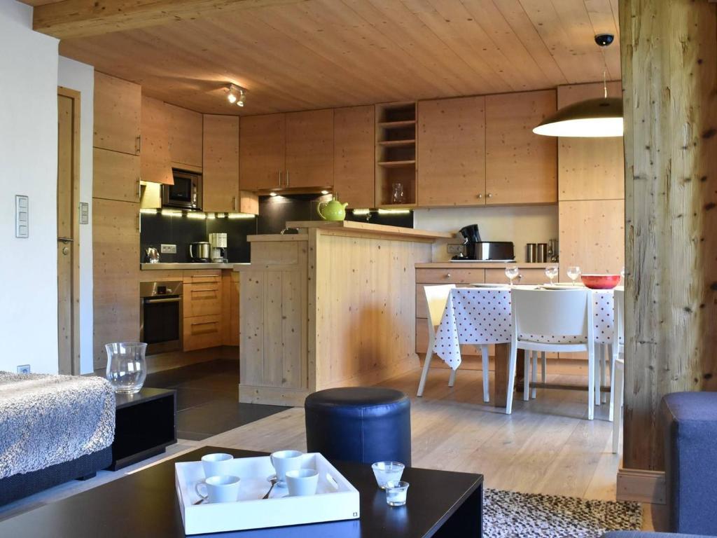 Appartement Méribel, 4 pièces, 6 personnes - FR-1-180-394 ROUTE DES CHALETS  326,212, 73550 Les Allues