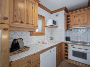 Appartement Méribel, 4 pièces, 6 personnes - FR-1-565-22