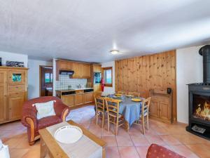 Appartement Méribel, 4 pièces, 6 personnes - FR-1-565-69