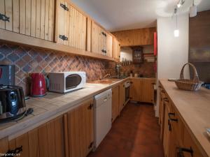 Appartement Méribel, 4 pièces, 8 personnes - FR-1-354-18