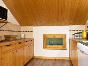 Appartement Méribel, 4 pièces, 9 personnes - FR-1-180-330