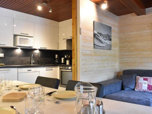 Appartement Méribel, 5 pièces, 8 personnes - FR-1-180-184