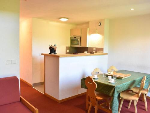 Appartement Méribel, 5 pièces, 8 personnes - FR-1-180-558