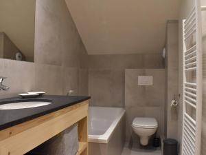 Appartement Méribel, 6 pièces, 10 personnes - FR-1-180-384