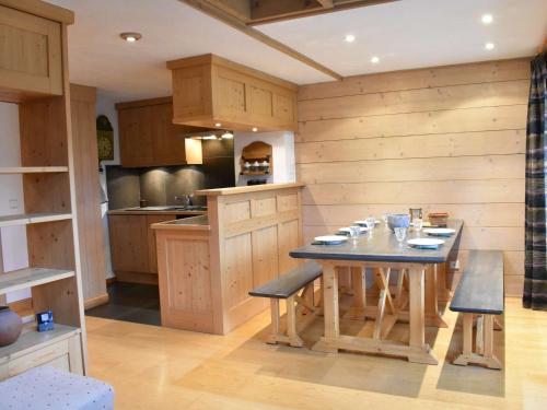 Appartement Méribel, 6 pièces, 10 personnes - FR-1-180-578